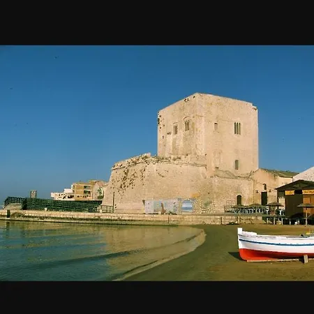 L ' Ancora Di Pozzallo